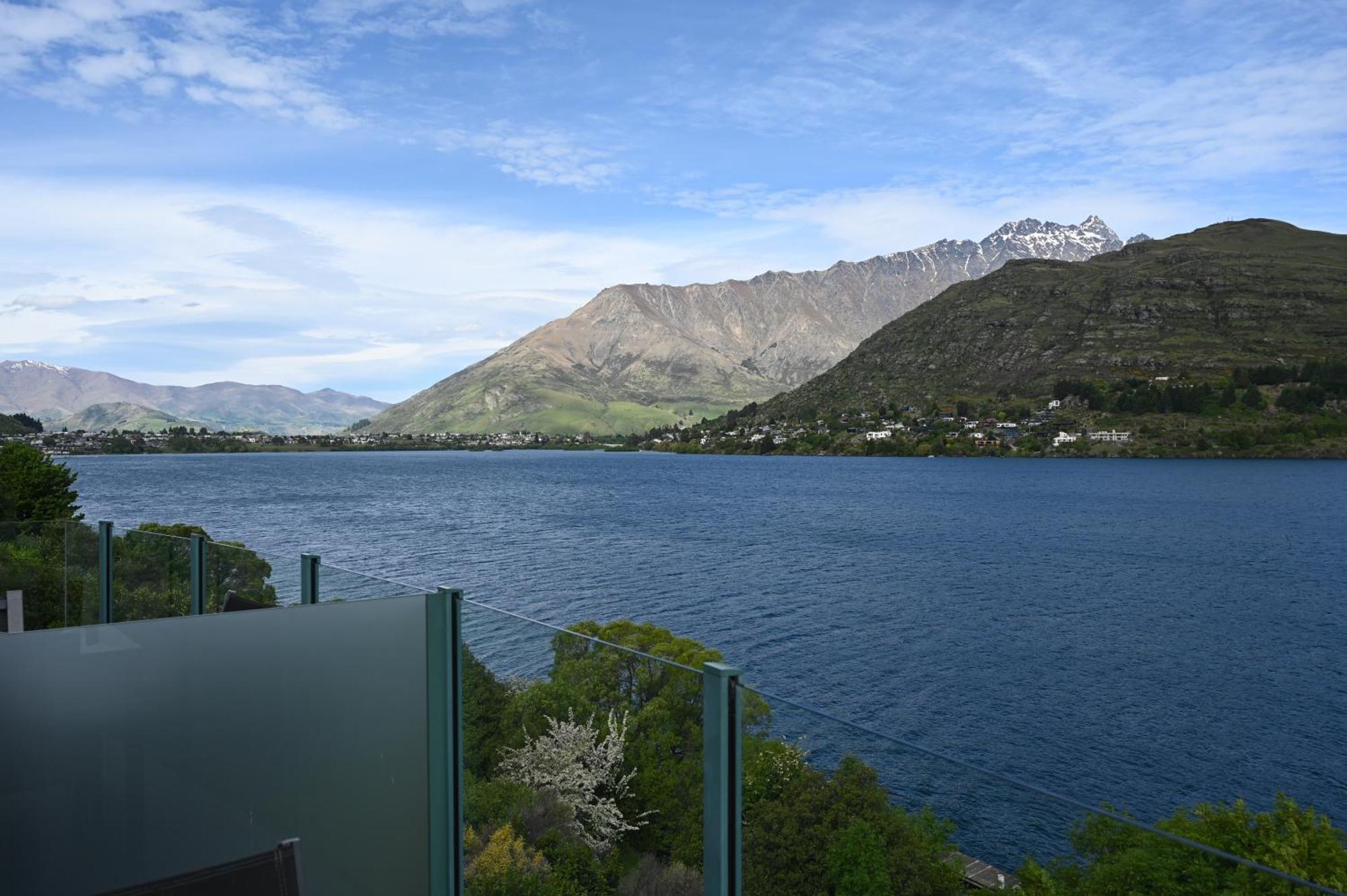 Frankton House - Queenstown Holiday Home Eksteriør billede