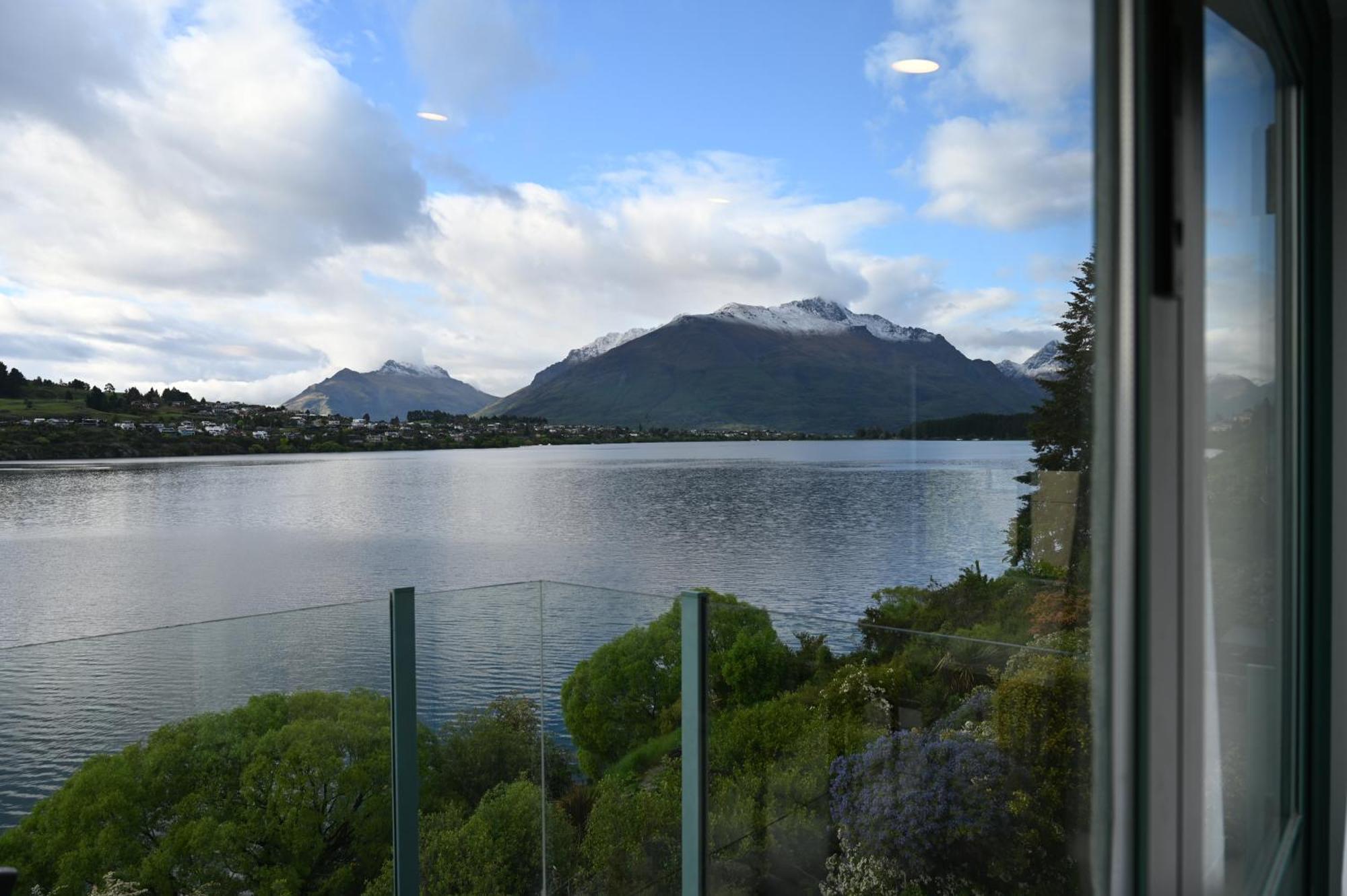 Frankton House - Queenstown Holiday Home Eksteriør billede